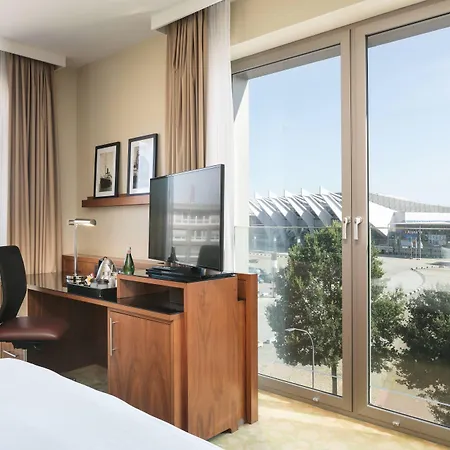 Courtyard By Marriott Hotel 4*