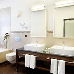 Hotel Courtyard By Marriott