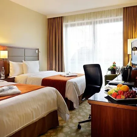 Hotel Courtyard By Marriott 4*