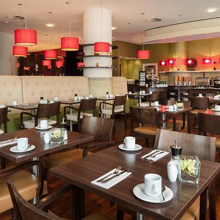 Courtyard By Marriott Hotel Brême