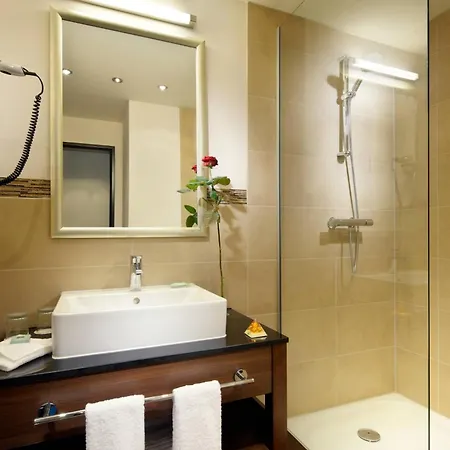 Hotel Courtyard By Marriott Bremen