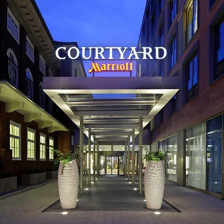 Courtyard By Marriott 4*