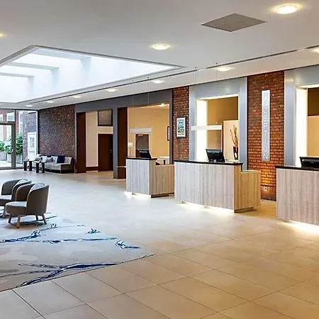 Hotel Courtyard By Marriott 4*
