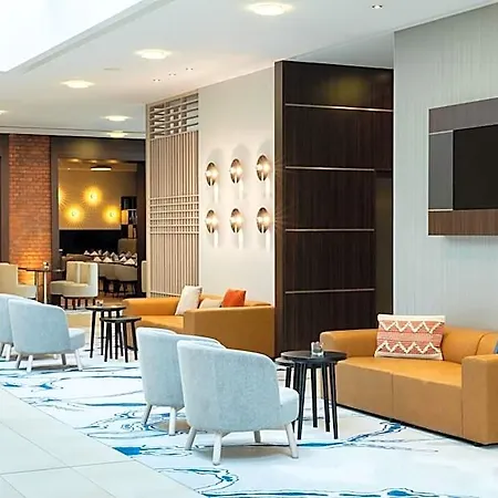 Hotel Courtyard By Marriott Brema