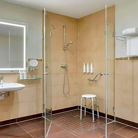 Courtyard By Marriott Hotel