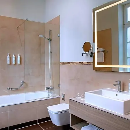Hotel Courtyard By Marriott 4*