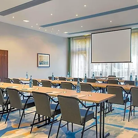 Courtyard By Marriott Hotel Brema