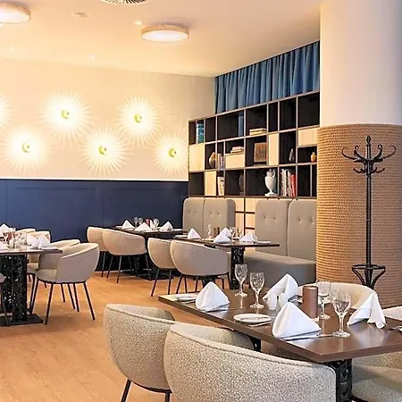 Hotel Courtyard By Marriott Brema