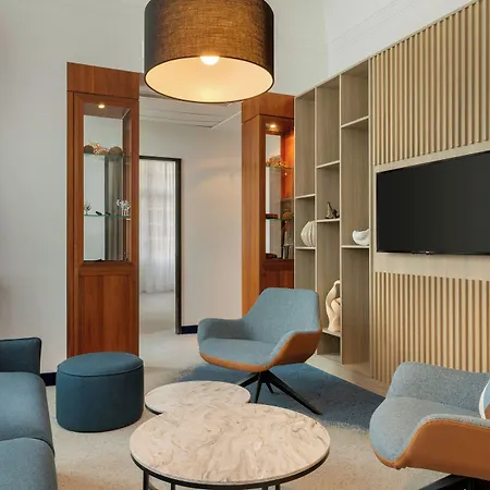 Hotel Courtyard By Marriott 4*