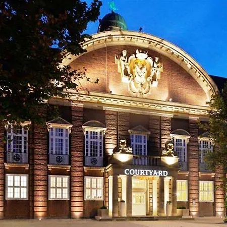 Hotel Courtyard By Marriott 4*