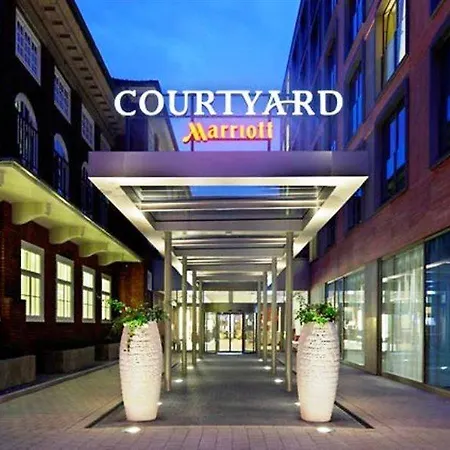 Courtyard By Marriott