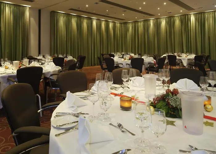 Otel Courtyard By Marriott Bremen