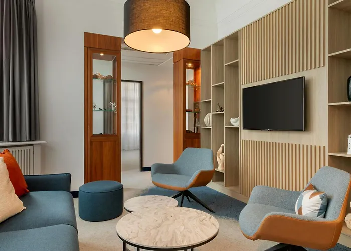 Courtyard By Marriott 4*